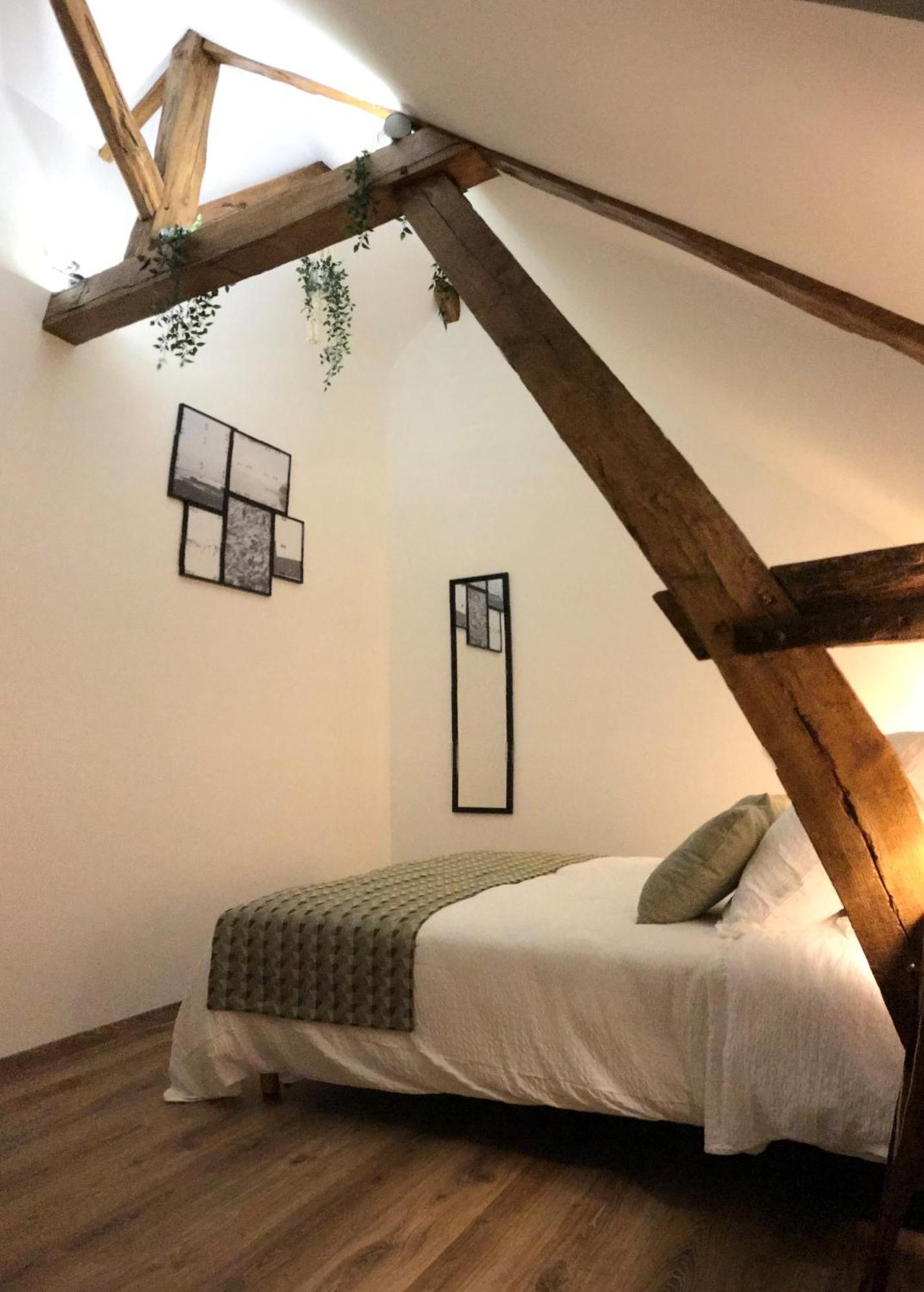 Gite De L'Homme Blanc Soizy-aux-Bois Esterno foto
